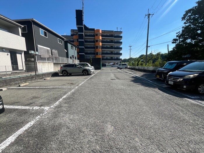 サンクレールヨシナガの物件外観写真