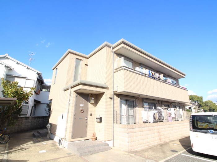 ソシアの物件外観写真