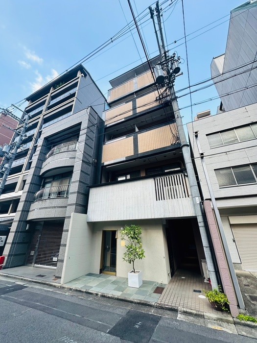 アマーレ亀乃子の物件外観写真