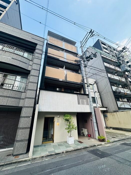 アマーレ亀乃子の物件外観写真