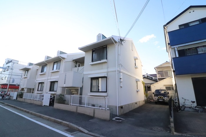 セジュール・ラ・フォーレの物件外観写真