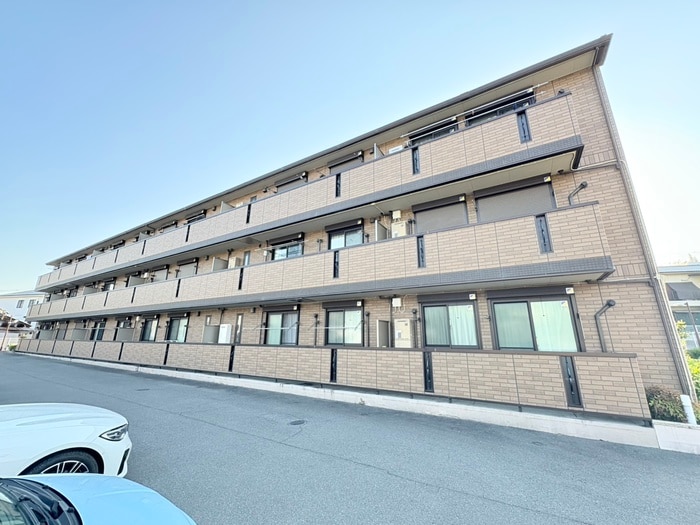 サウスメゾンジャスミンの物件外観写真