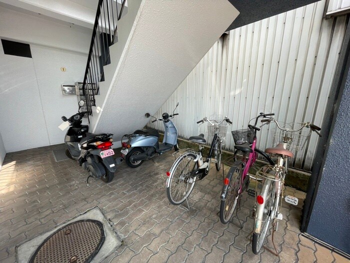 メゾン・ド・ミウラの物件外観写真