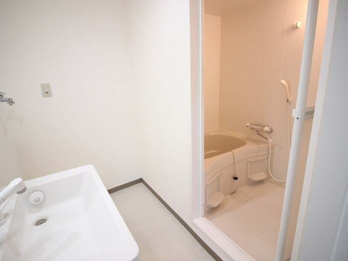 パ－クハイツアイリス２番館の物件内観写真