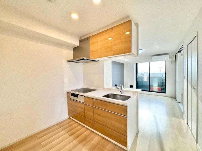 アイマコート初芝の物件内観写真