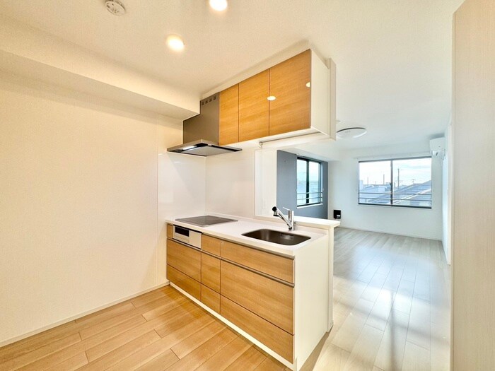 アイマコート初芝の物件内観写真