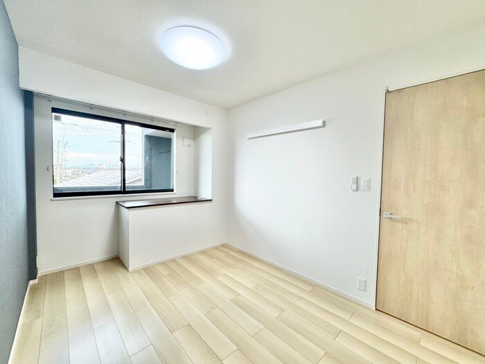 アイマコート初芝の物件内観写真