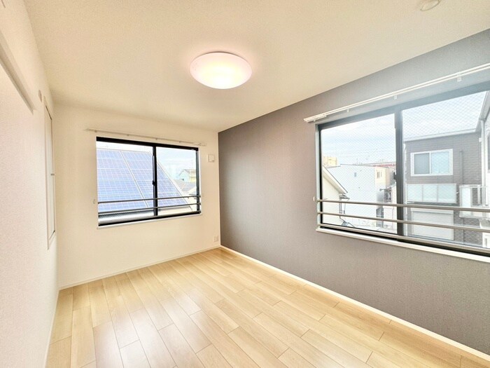 アイマコート初芝の物件内観写真