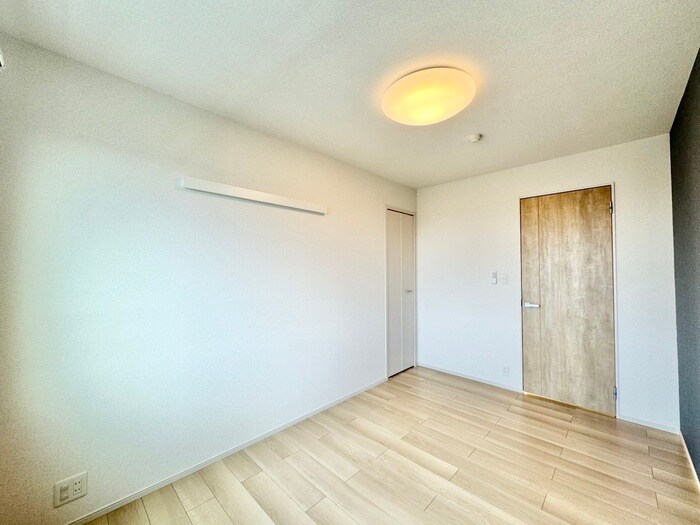 アイマコート初芝の物件内観写真