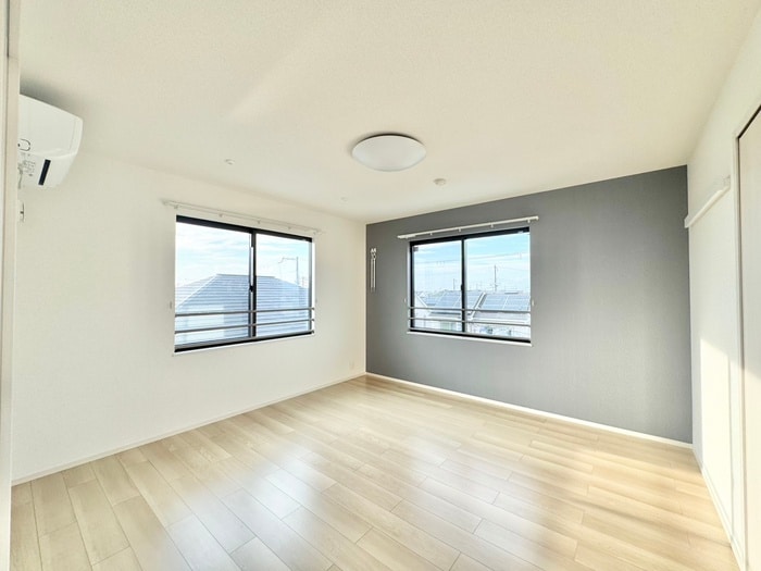 アイマコート初芝の物件内観写真