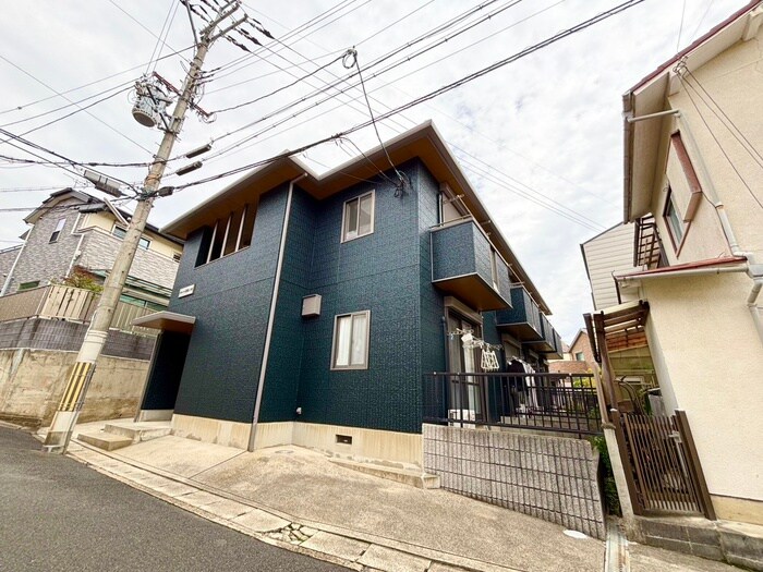 ヴァリュージュ御所ノ内の物件外観写真