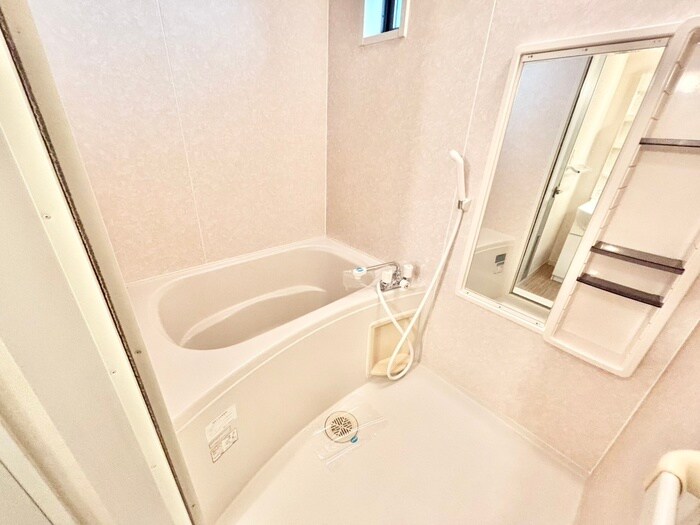 ヴァリュージュ御所ノ内の物件内観写真