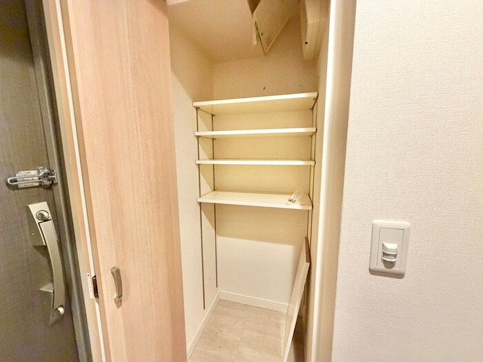 ザ　カームの物件内観写真