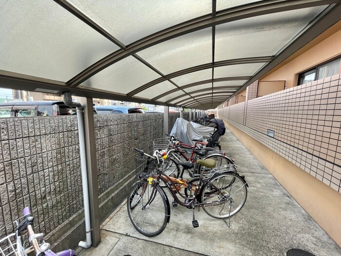 ＪＯ・ロワイヤルの物件外観写真