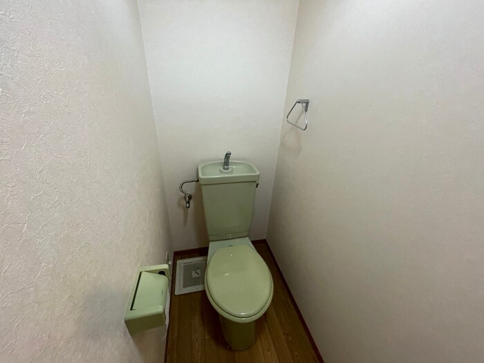 ＪＯ・ロワイヤルの物件内観写真