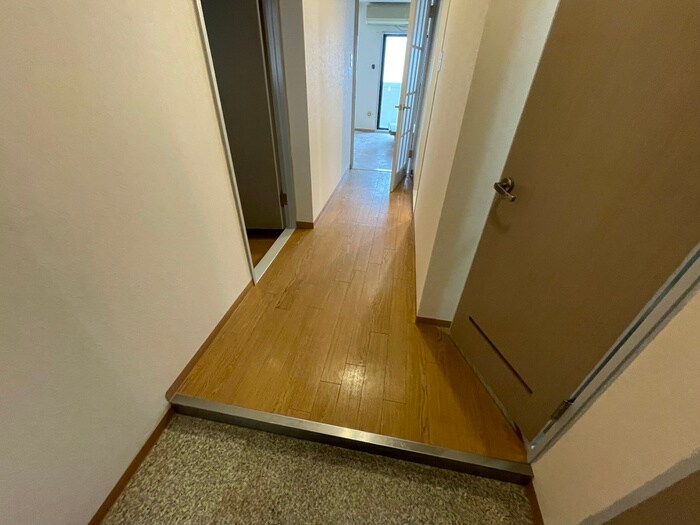 ＪＯ・ロワイヤルの物件内観写真