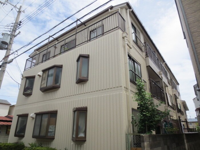 フルールハイツの物件外観写真