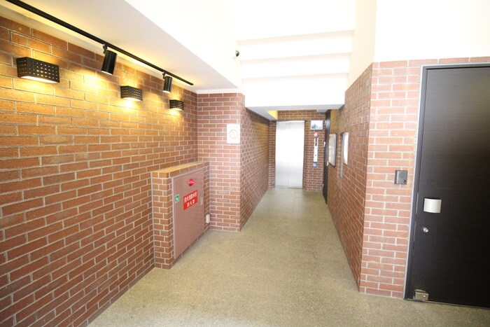 ドゥーエ江坂Ⅲの物件外観写真