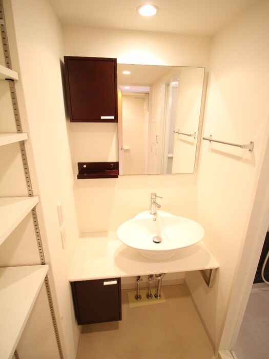 ドゥーエ江坂Ⅲの物件内観写真