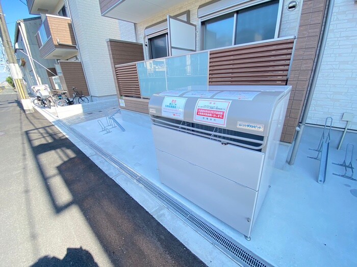 カーザ　アヴァンティ南巽の物件外観写真