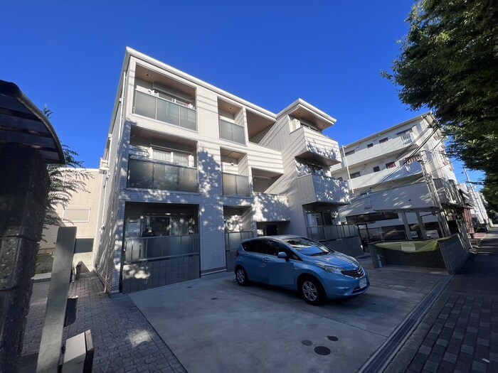 フローリッシュⅡの物件外観写真