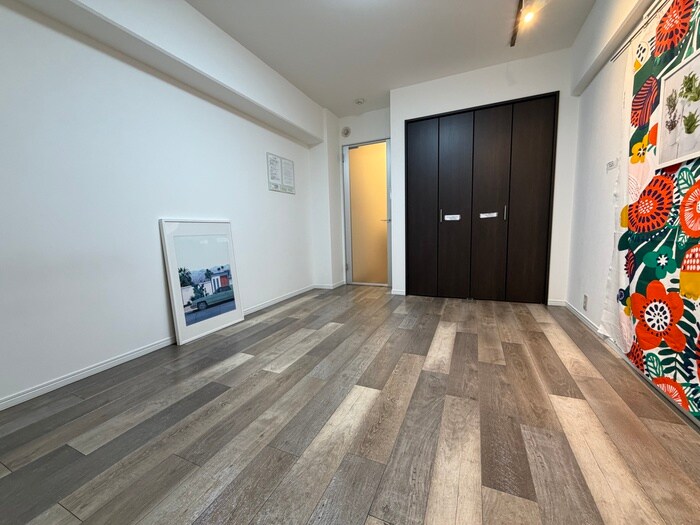 イ－ズコ－ト緑地公園の物件内観写真