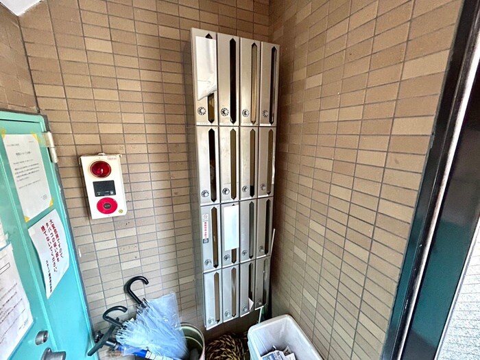 クロワ－ル北梅田の物件外観写真