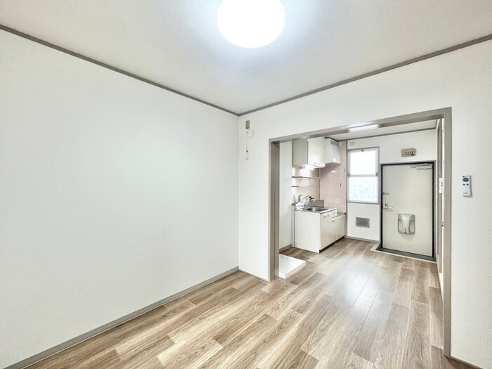 寺田ガ－デンハイツ１番館の物件内観写真