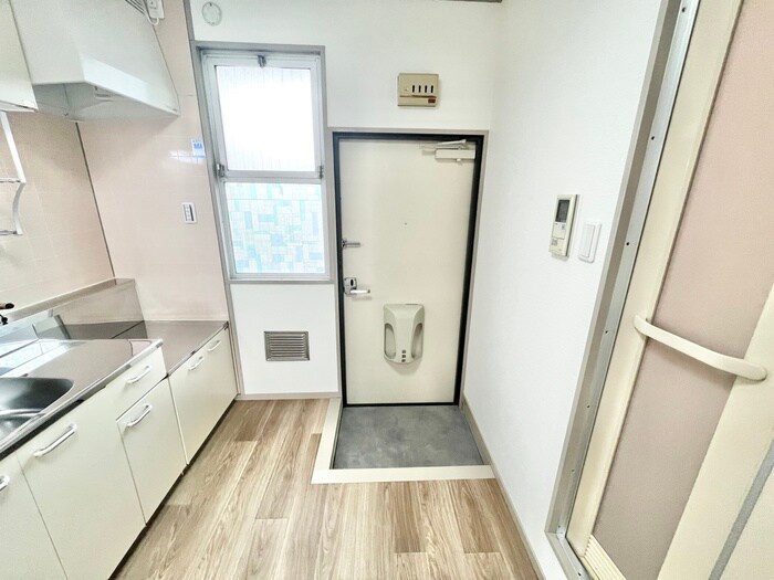 寺田ガ－デンハイツ１番館の物件内観写真