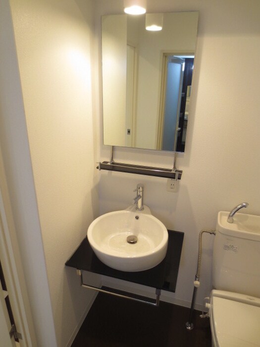 アクエルド緑地公園の物件内観写真