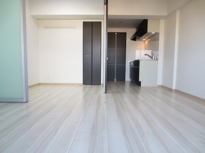 スクウェアＪの物件内観写真