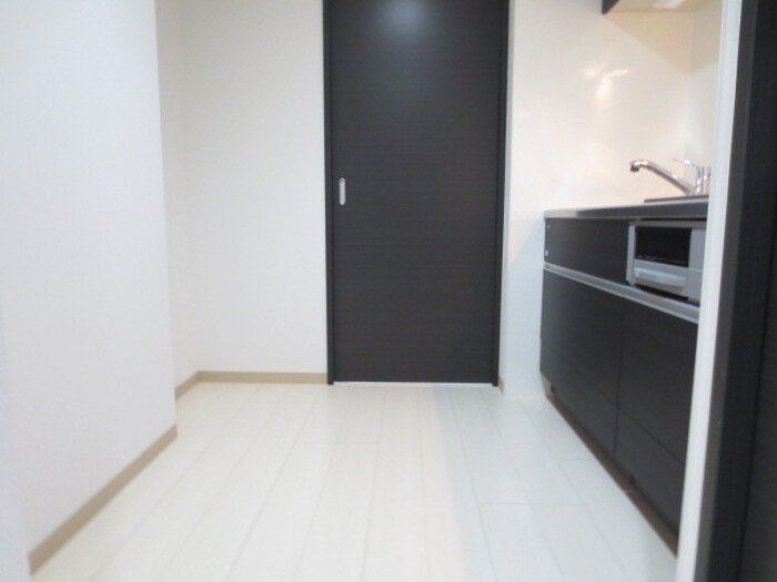 スクウェアＪの物件内観写真