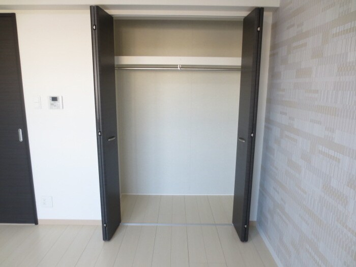 スクウェアＪの物件内観写真