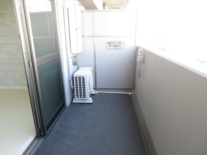 スクウェアＪの物件内観写真