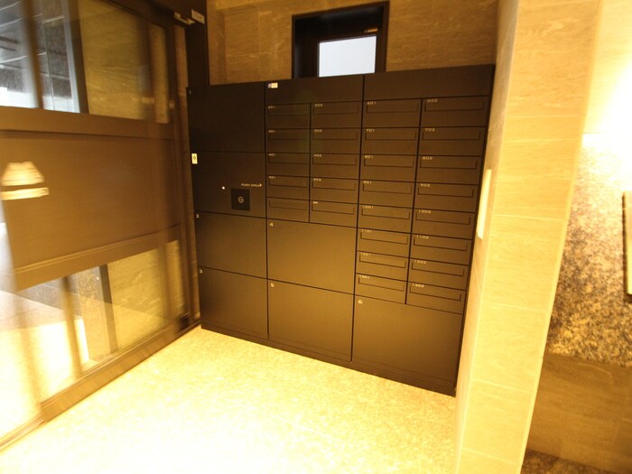 エトワール北新地の物件外観写真