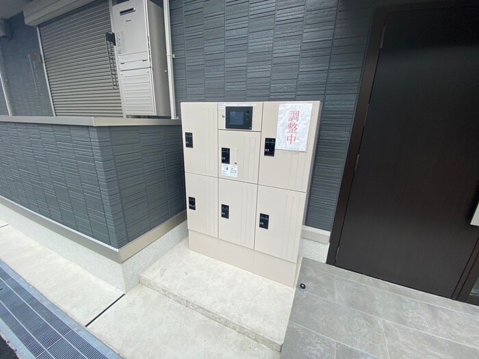 West Path Ⅱの物件外観写真