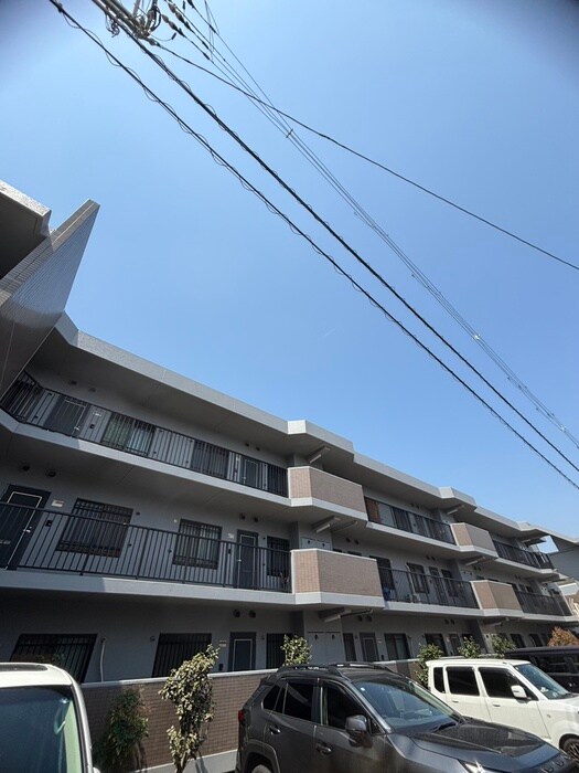 フレーシア布施の物件外観写真