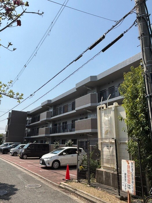 フレーシア布施の物件外観写真