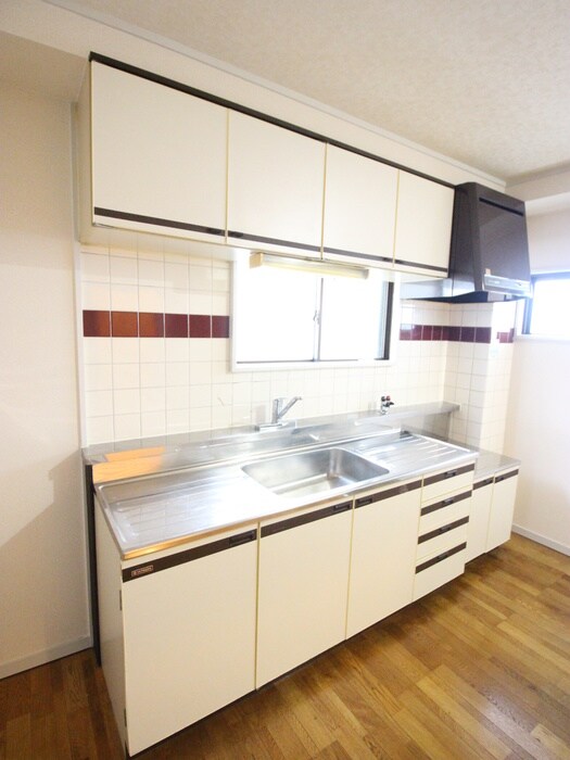 ラリ－ブコ－トの物件内観写真