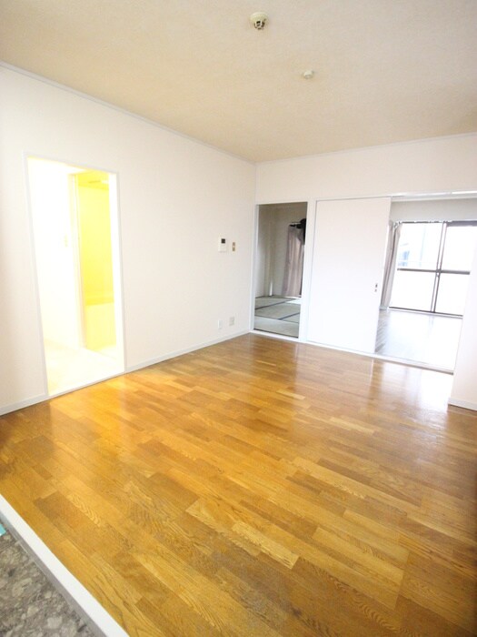 ラリ－ブコ－トの物件内観写真