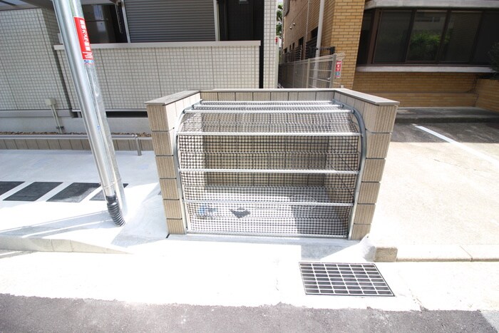 アクシス西宮北口の物件外観写真