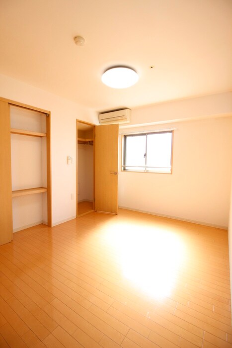 PHOENIX難波EASTの物件内観写真