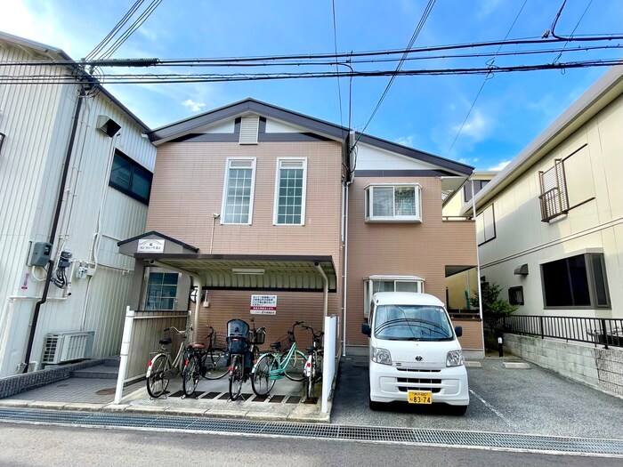 ロン・フルーヴ深江の物件外観写真