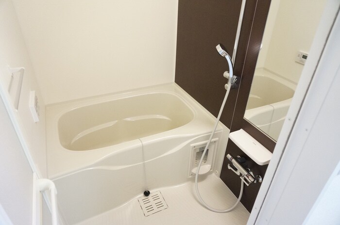 ｉ．レジデンス　六角の物件内観写真