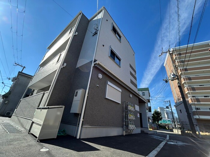 Ogar Court Fuseの物件外観写真