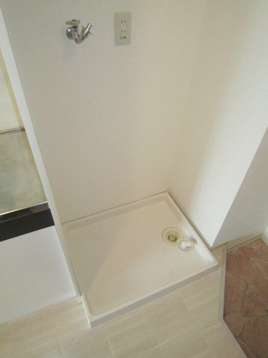 キャピタルロニ－トの物件内観写真