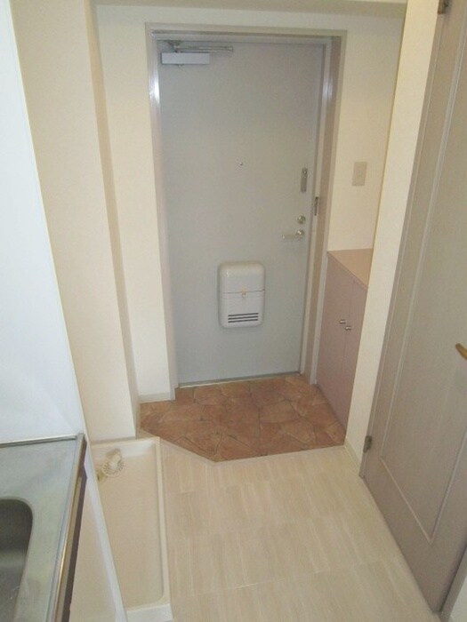 キャピタルロニ－トの物件内観写真