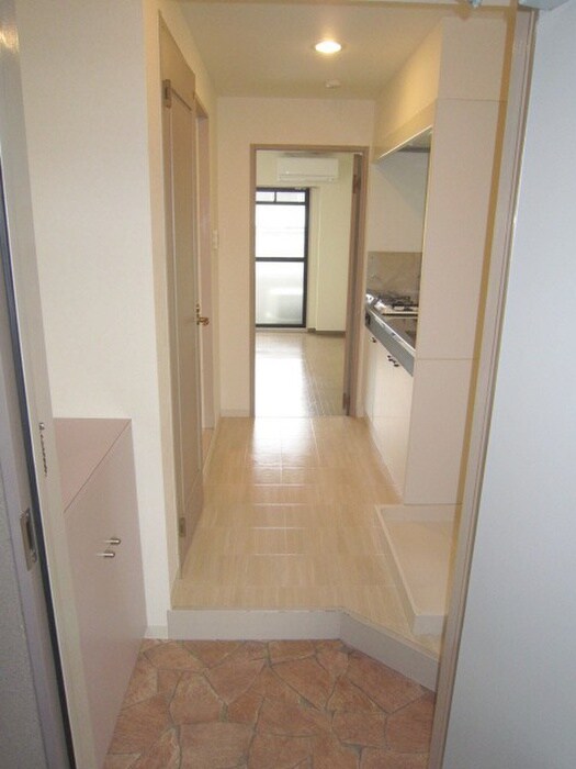 キャピタルロニ－トの物件内観写真