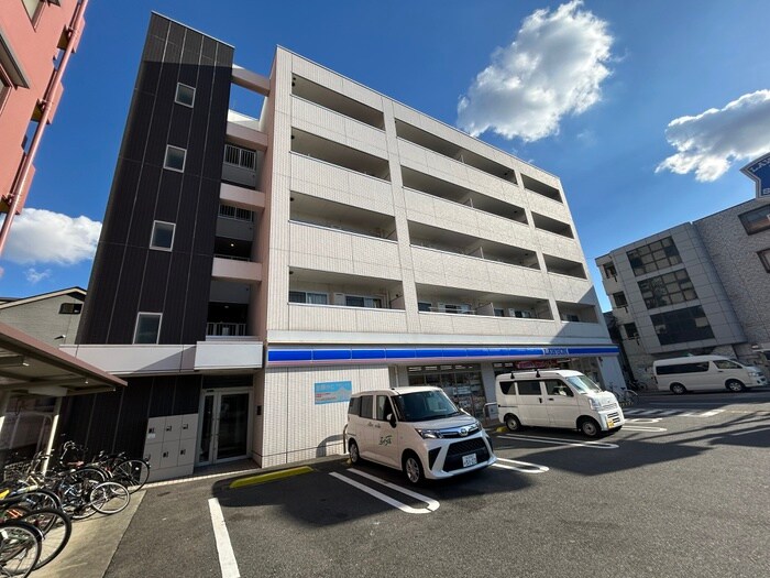 シ－ガルマンションの物件外観写真