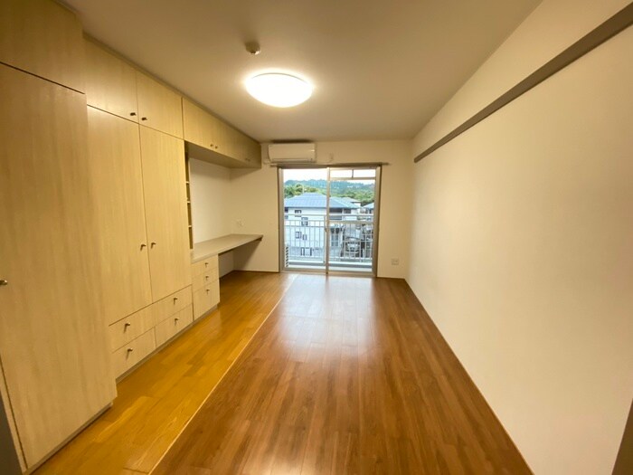 アーバンエース松井山手パル寮棟の物件内観写真